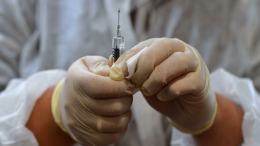 Алиханов призвал признавать иностранные вакцины только на взаимной основе