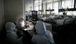 Число случаев заражения коронавирусом в России превысило 700 тысяч