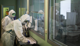 Эксперт объяснил, почему смертность от коронавируса в России в 3-4 раза ниже