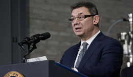Глава Pfizer рассказал, когда мир сможет вернуться к обычной жизни после пандемии