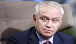 Главный кардиолог Минздрава призвал ужесточить ограничительные меры в России