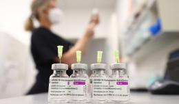 Канада приостановила использование вакцины AstraZeneca