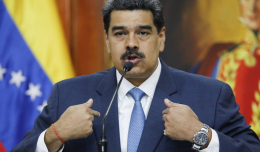 Мадуро заявил, что его сын и сестра выступят добровольцами для испытания вакцины Спутник V