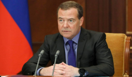 Медведев заявил, что пандемия ускорила четвертую промышленную революцию