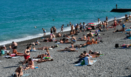 Министр курортов Крыма рассказал о требованиях к туристам из-за COVID-19