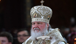 Патриарх Кирилл попросил богатых прихожан помогать священникам
