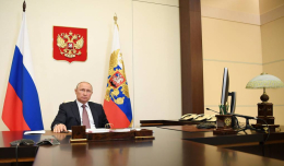 Путин напомнил о личной ответственности губернаторов за начисления доплат медикам