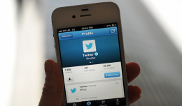 Twitter будет помечать записи с дезинформацией о вакцинах от COVID-19