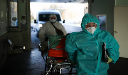 В России за сутки выявили 21 571 заразившегося коронавирусом