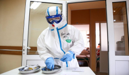 В России за сутки выявили 23 807 случаев заражения коронавирусом