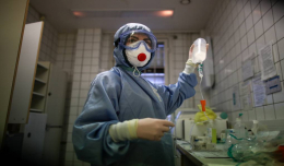 В России за сутки выявили 24 072 случая заражения коронавирусом
