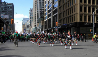В Торонто впервые с начала пандемии прошел парад в честь Дня святого Патрика