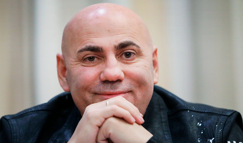 Пригожин и Шнуров поспорили после слов о «чудовищном положении» артистов Пригожин и Шнуров поспорили после слов о «чудовищном положении» артистов