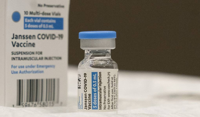 Регулятор США отменил ограничения на использование вакцины Johnson & Johnson
