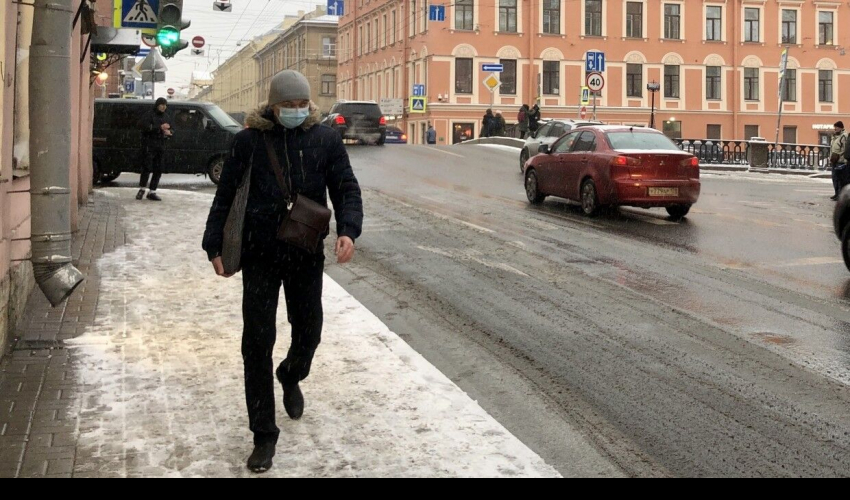 Россиянам дали совет по ношению масок на морозе