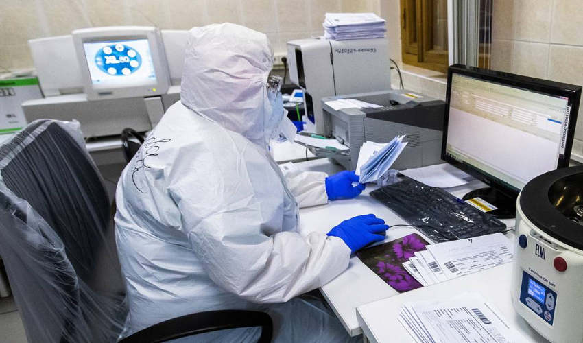 Ученые выяснили, откуда в Россию попал коронавирус