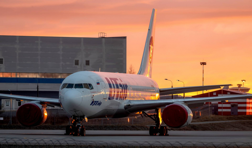 Utair 10 рейсами доставит из Китая средства индивидуальной защиты для медиков в Югре Utair 10 рейсами доставит из Китая средства индивидуальной защиты для медиков в Югре