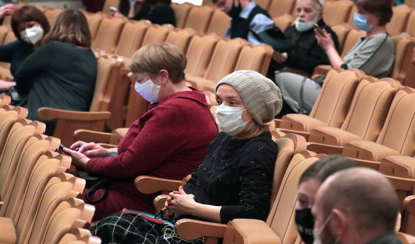 В Иркутской области театрам и циркам разрешили увеличить заполняемость залов до 75% В Иркутской области театрам и циркам разрешили увеличить заполняемость залов до 75%